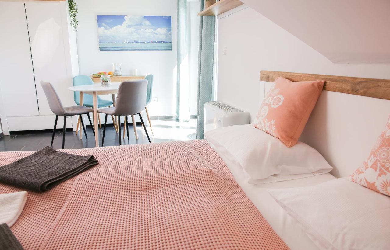 Balkon Apartmanhaz Panzio Balatonfüred Екстериор снимка