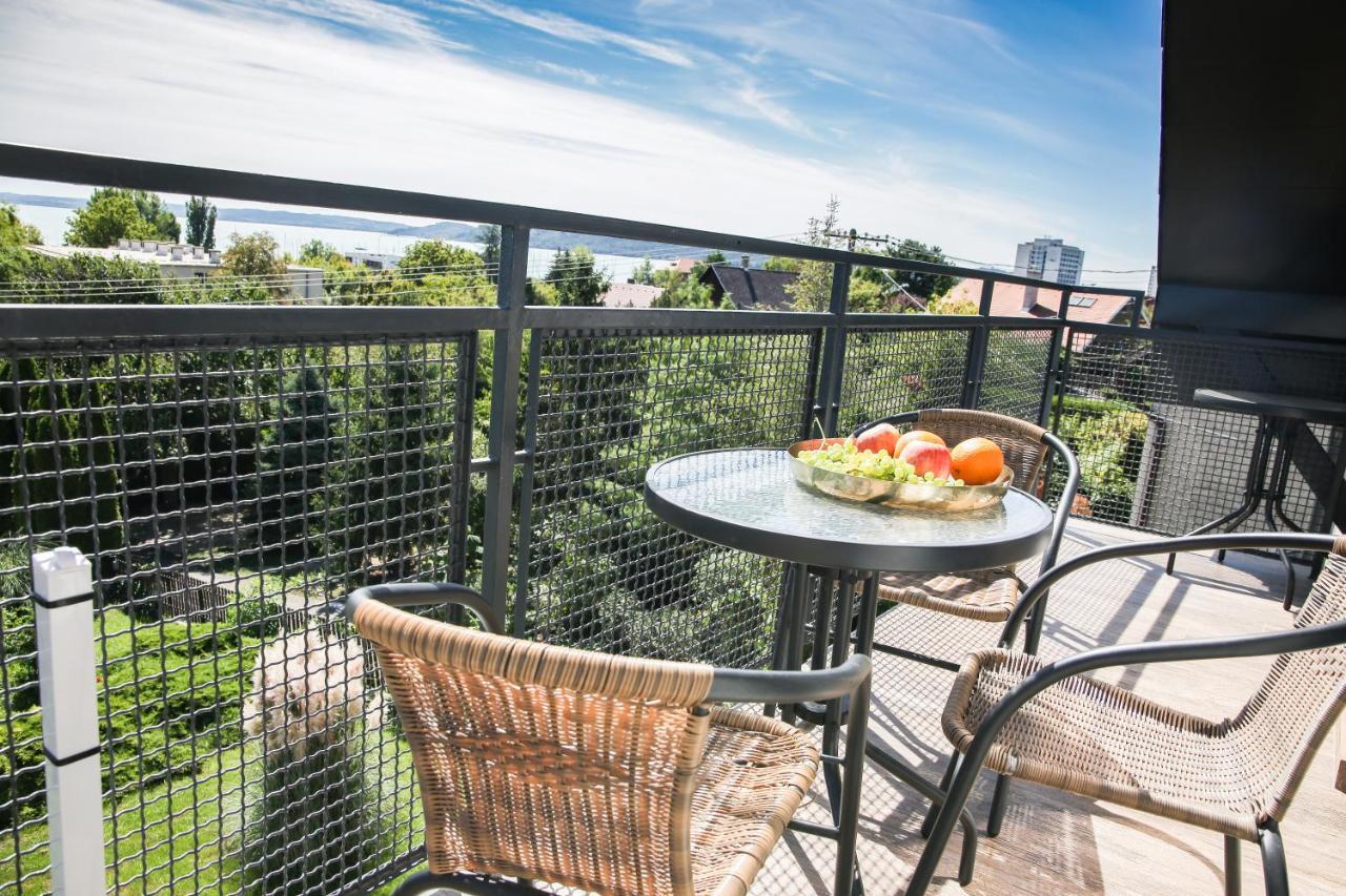Balkon Apartmanhaz Panzio Balatonfüred Екстериор снимка