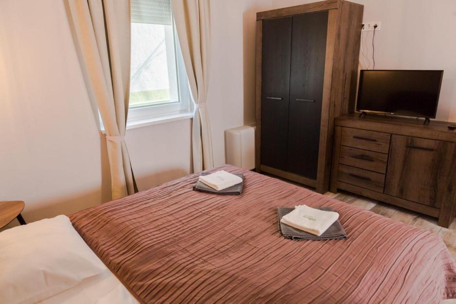 Balkon Apartmanhaz Panzio Balatonfüred Екстериор снимка