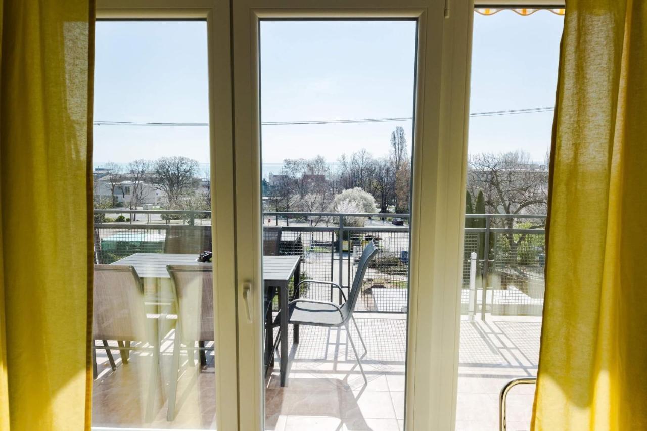 Balkon Apartmanhaz Panzio Balatonfüred Екстериор снимка
