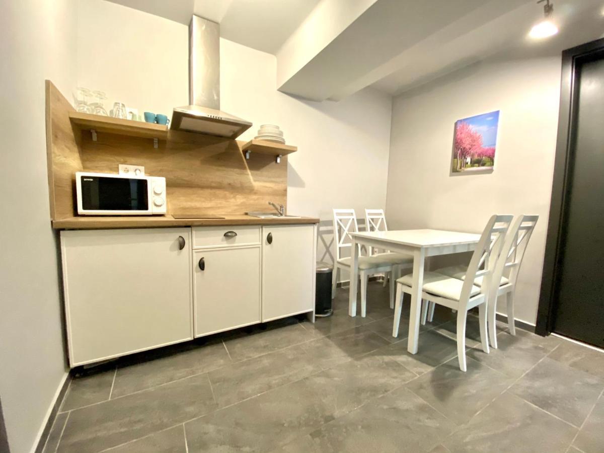 Balkon Apartmanhaz Panzio Balatonfüred Екстериор снимка